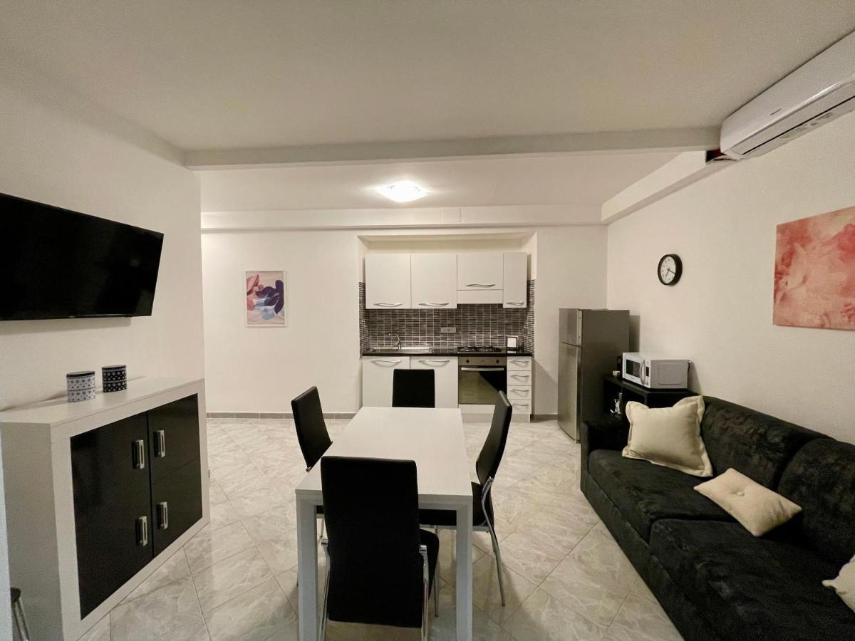 La Casa Di Silvy Apartment Genoa Luaran gambar